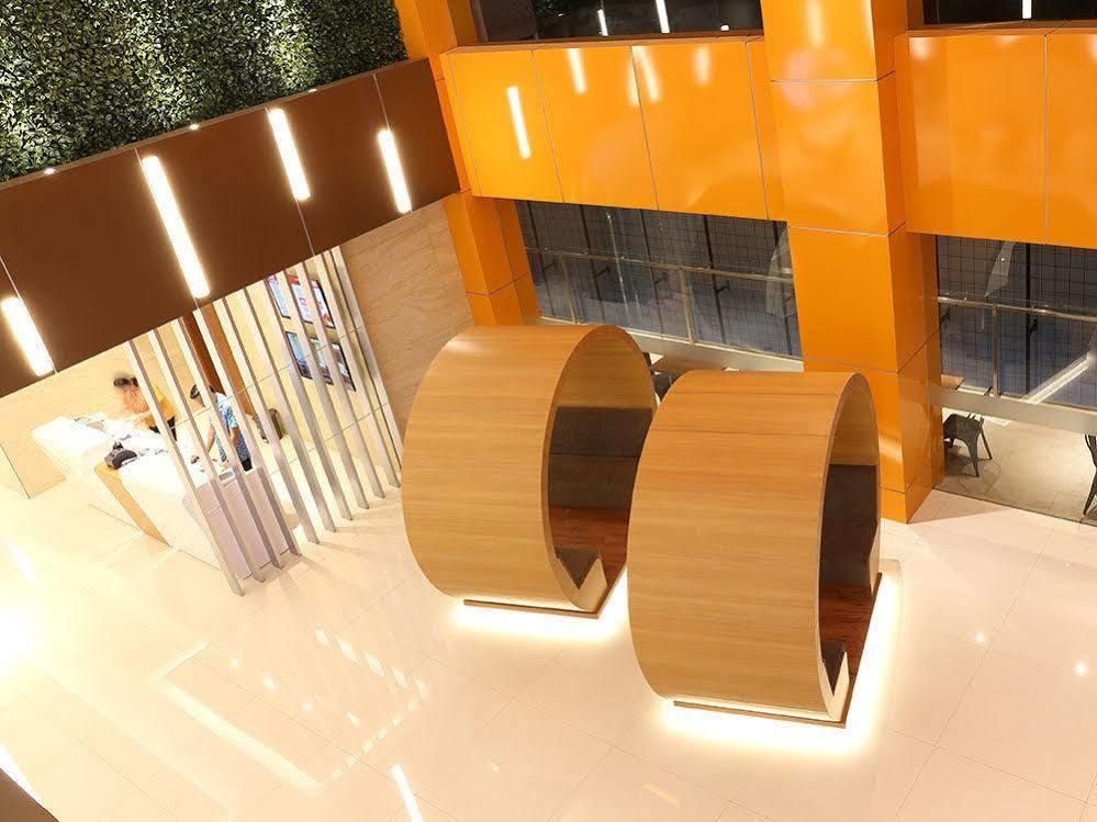 Grand Citihub Hotel @Kajoetangan Malang Exterior foto
